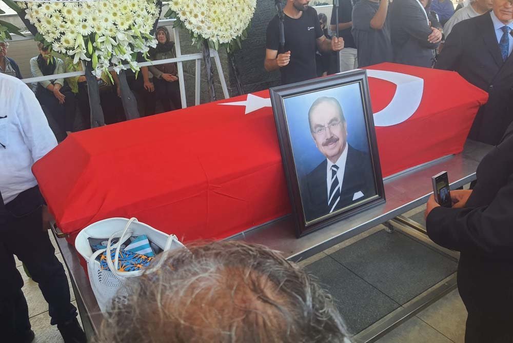 Agâh Oktay Güner’i Son Yolculuğuna Uğurlandı