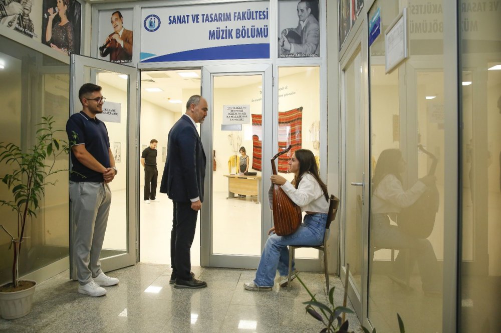 Bir Fotoğraftan Fazlası