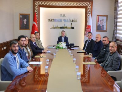 Bayburt’ta Asayiş Toplantısı – Vali Eldivan Aylık Verileri Açıkladı