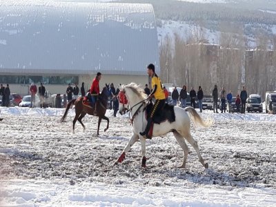Kurban Yazoğlu Atlı Cirit Turnuvası İzleyenleri Büyüledi