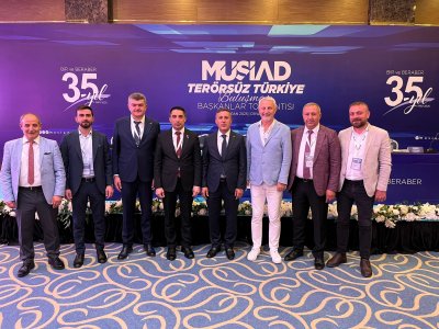 MÜSİAD BAYBURT YENİ BAŞKANI AYAĞININ TOZU İLE DİYARBAKIR'DA TERÖRSÜZ TÜRKİYE TOPLANTISINA KATILDI