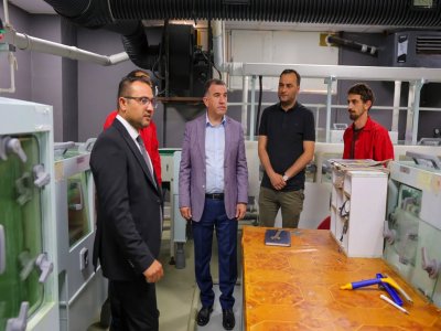 Vali Eldivan’dan BAYELEKTROSAN Elektronik Devre Kart Üretim Tesisine Ziyaret