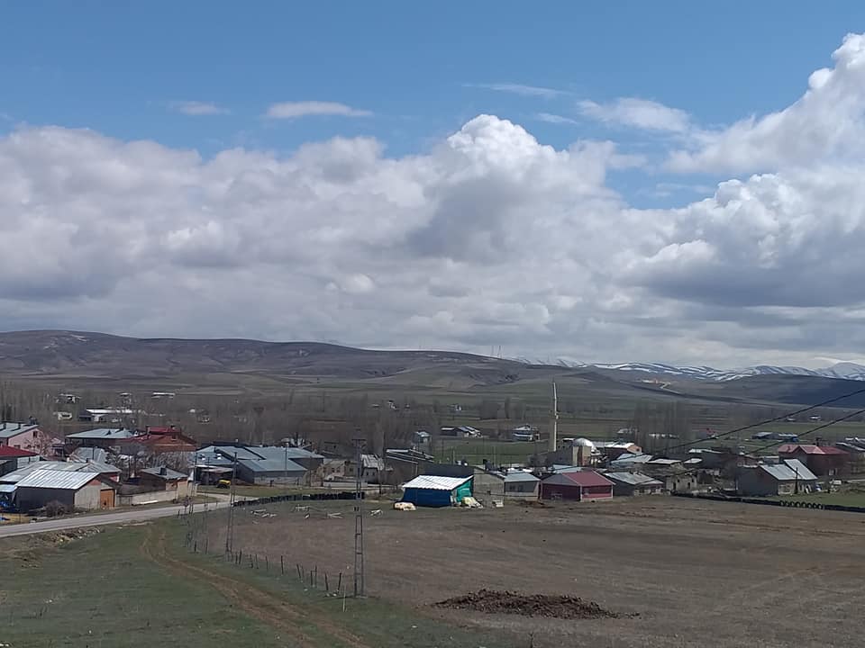 Çiçekli Köyü (Pinçirge)