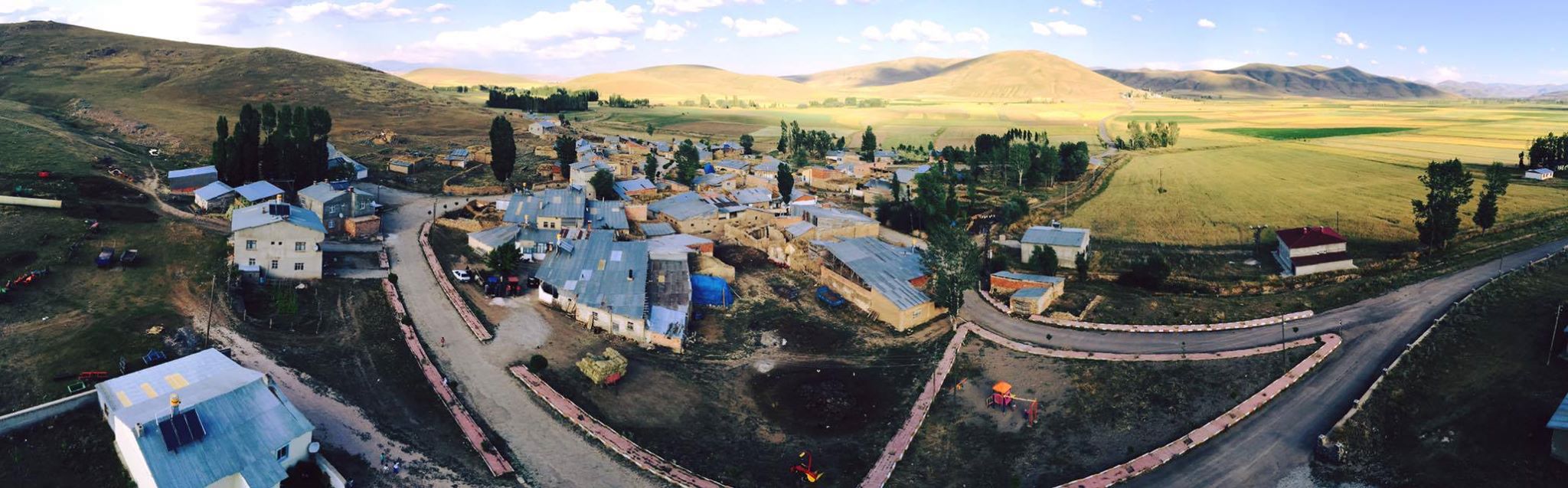 Çiftetaş Köyü (Hardişi)