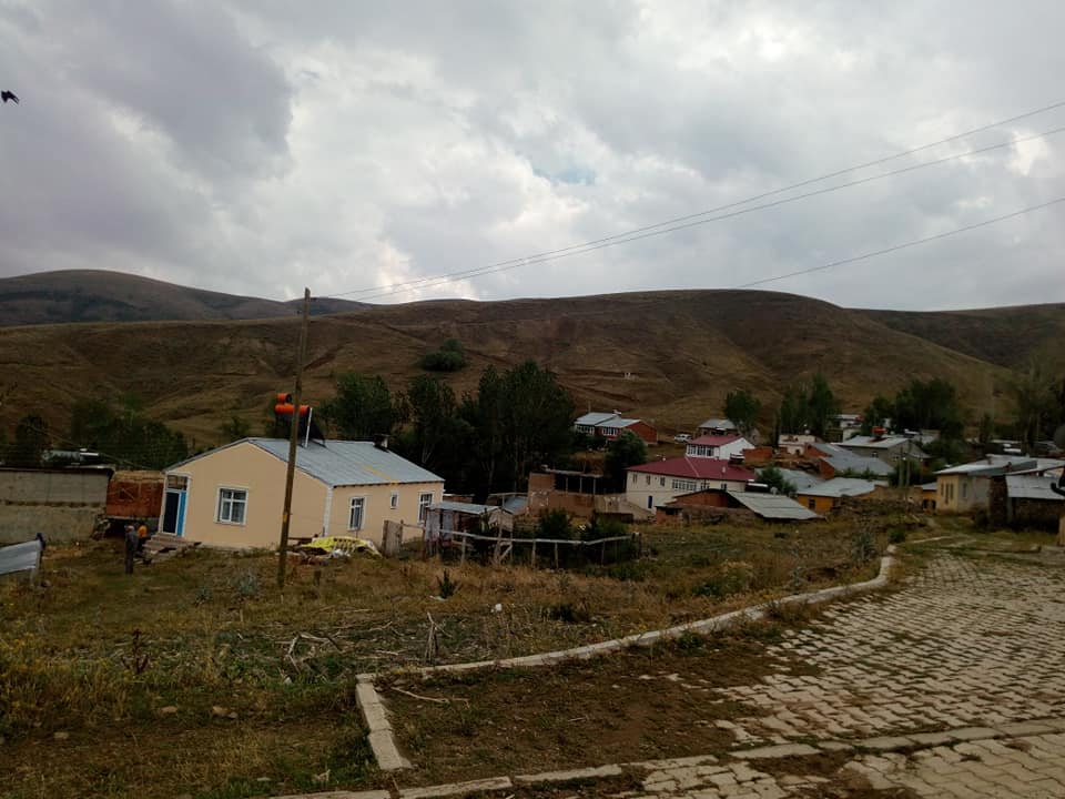 Damlıca Köyü (Gülari Hayık)