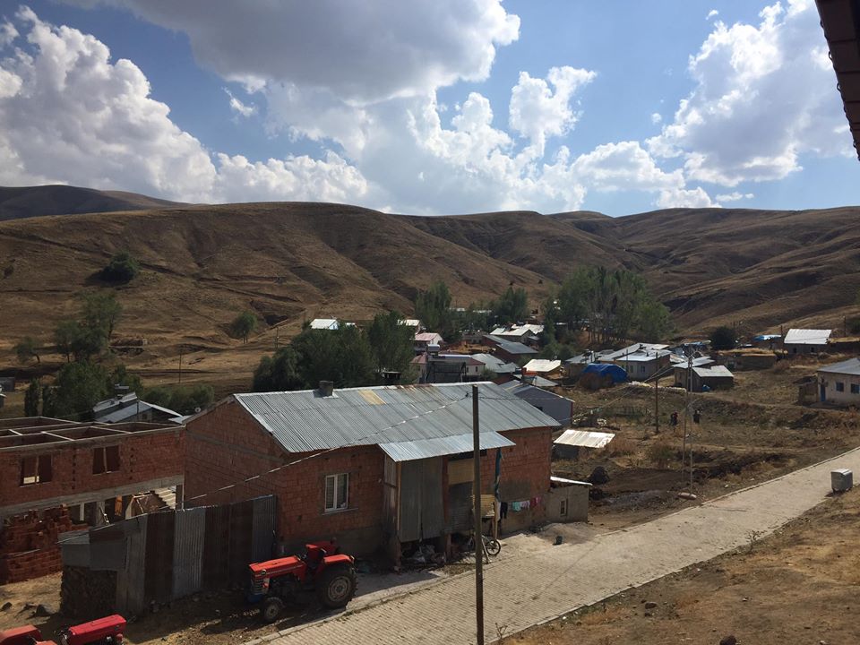 Damlıca Köyü (Gülari Hayık)