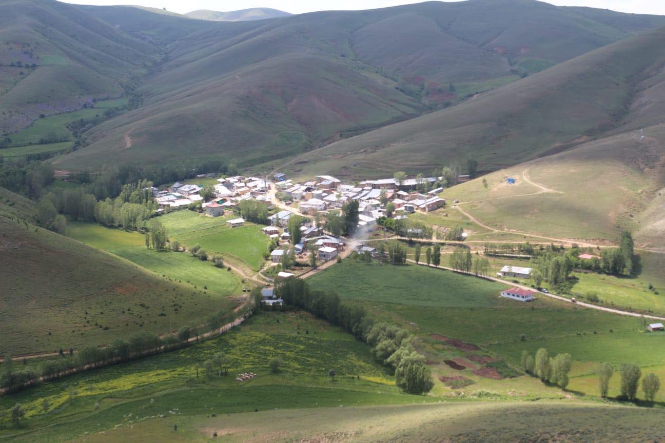 Devetaşı Köyü (İşhonsor)