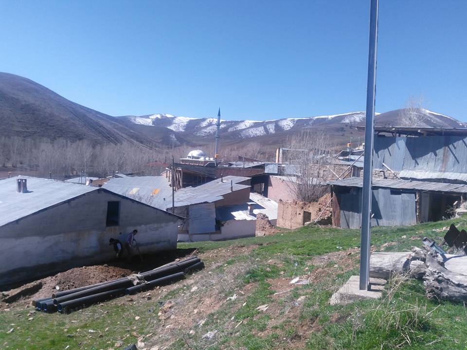 Devetaşı Köyü (İşhonsor)