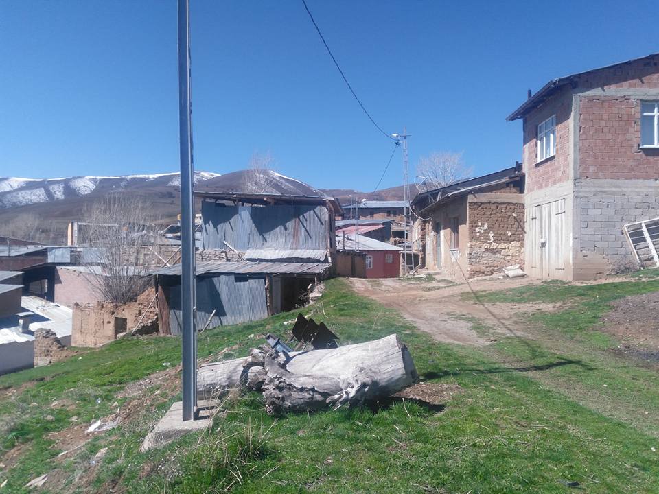 Devetaşı Köyü (İşhonsor)