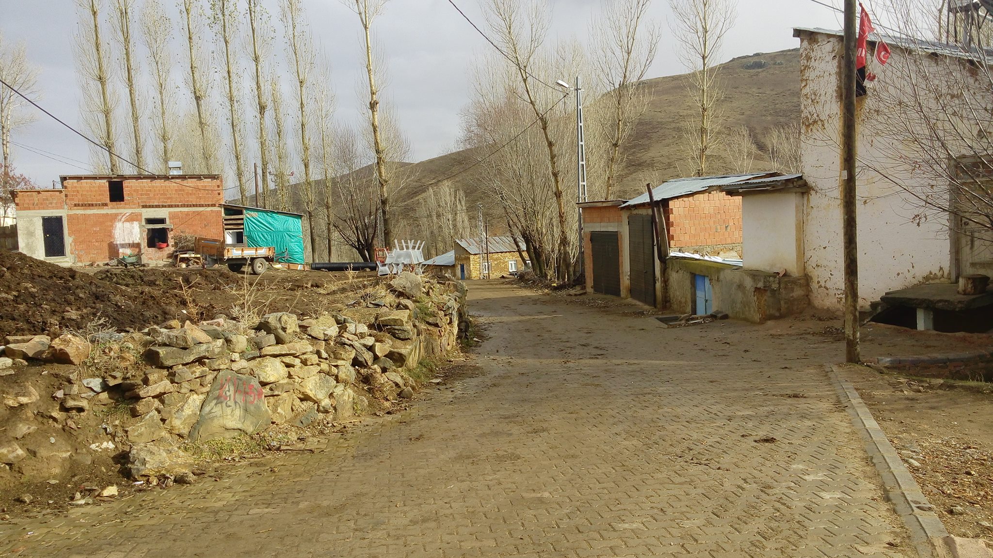 Devetaşı Köyü (İşhonsor)