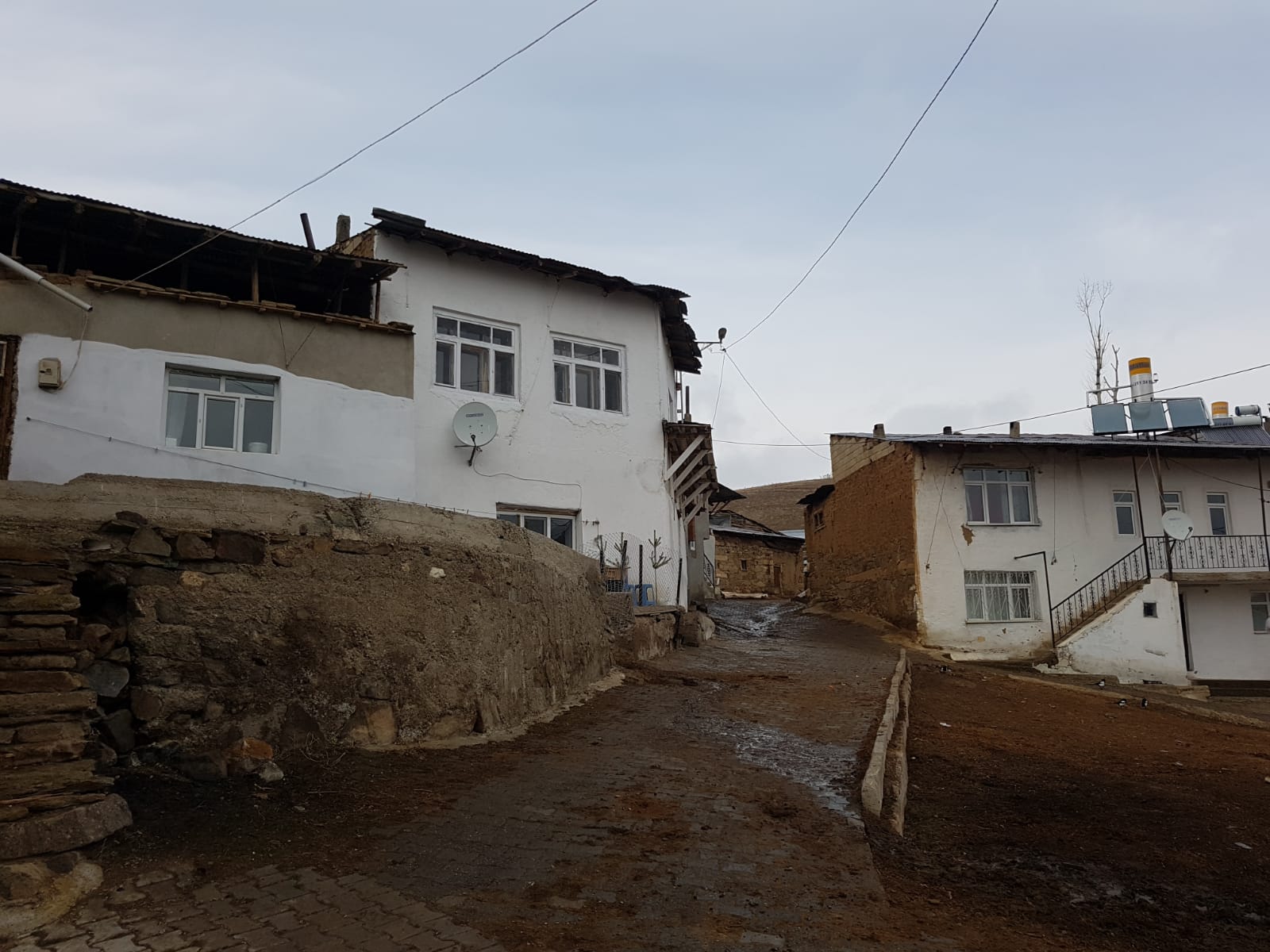 Devetaşı Köyü (İşhonsor)