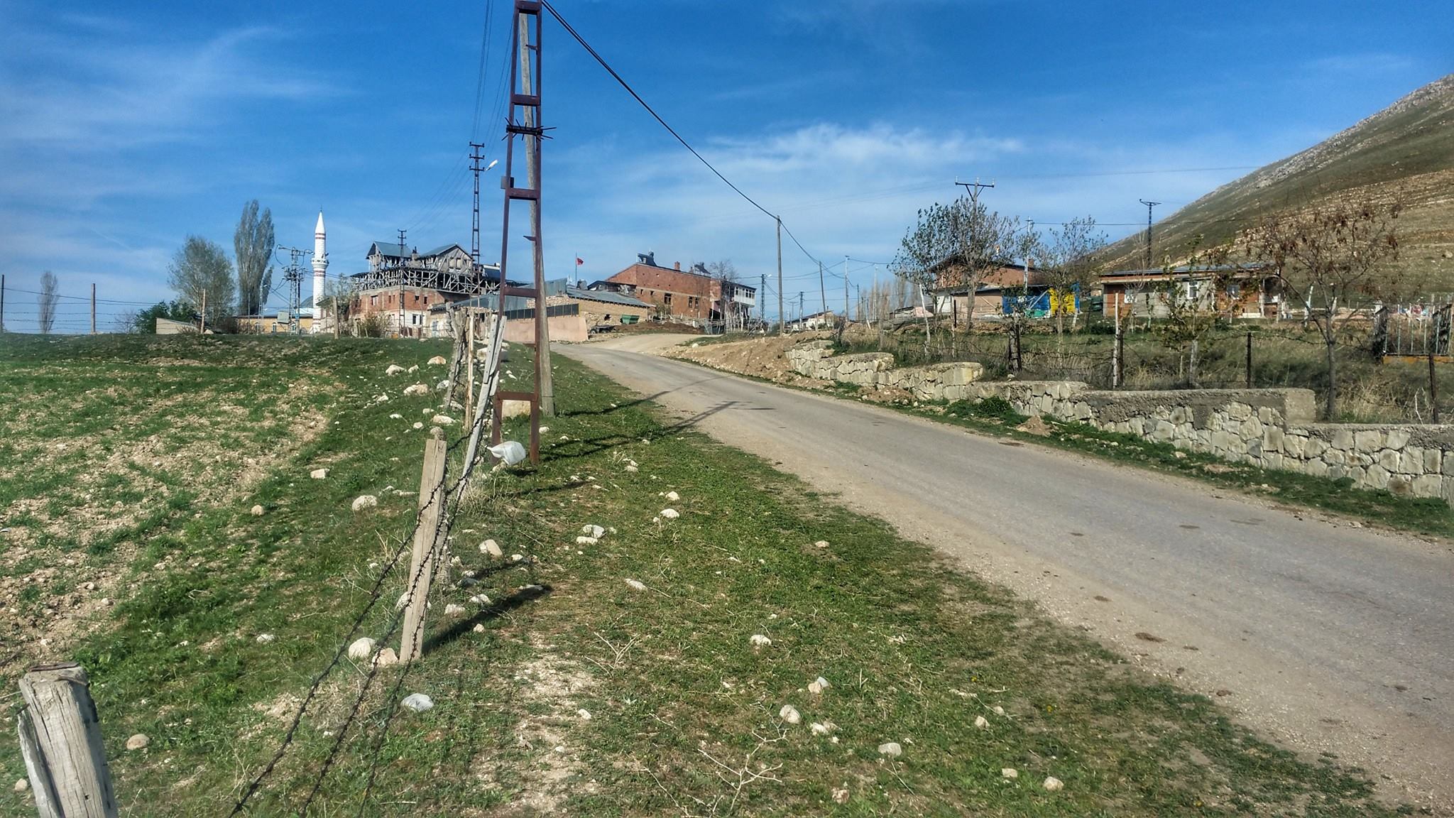 Erenli Köyü (Duduzar)
