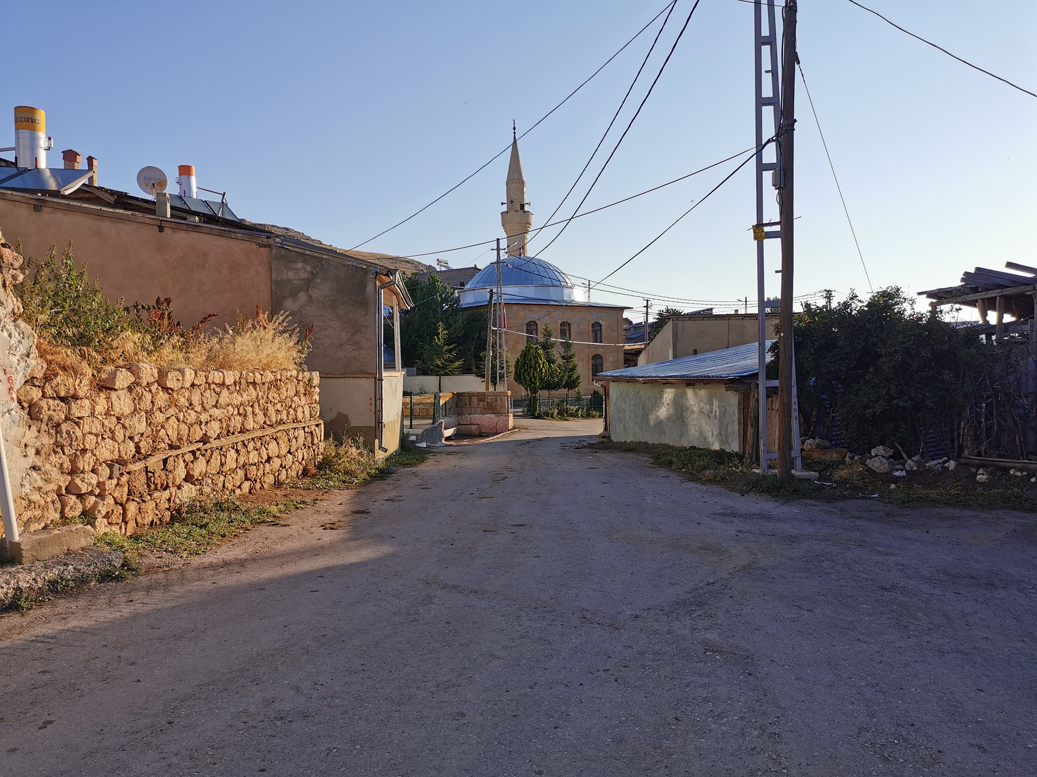 Kurbanpınar Köyü (Hopur)