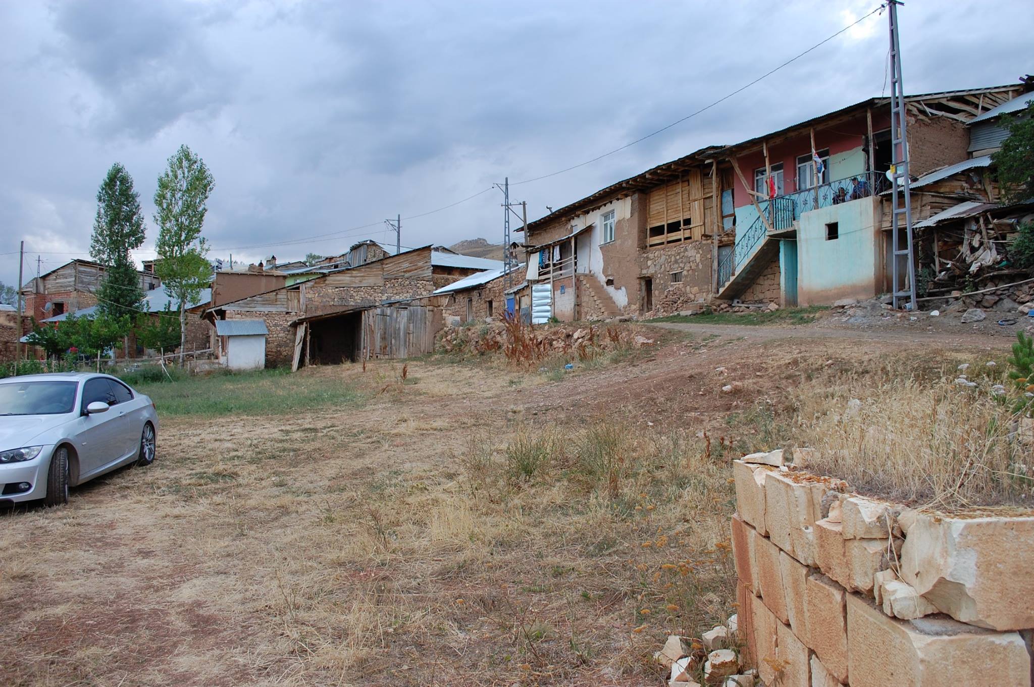 Kurbanpınar Köyü (Hopur)