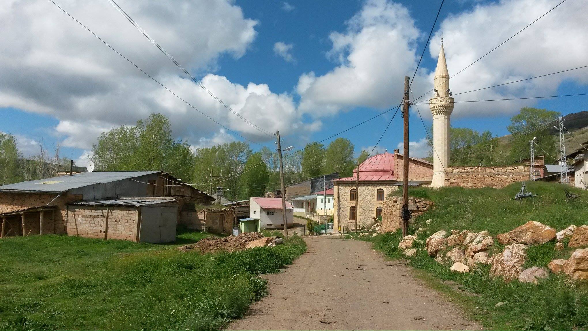 Kurbanpınar Köyü (Hopur)