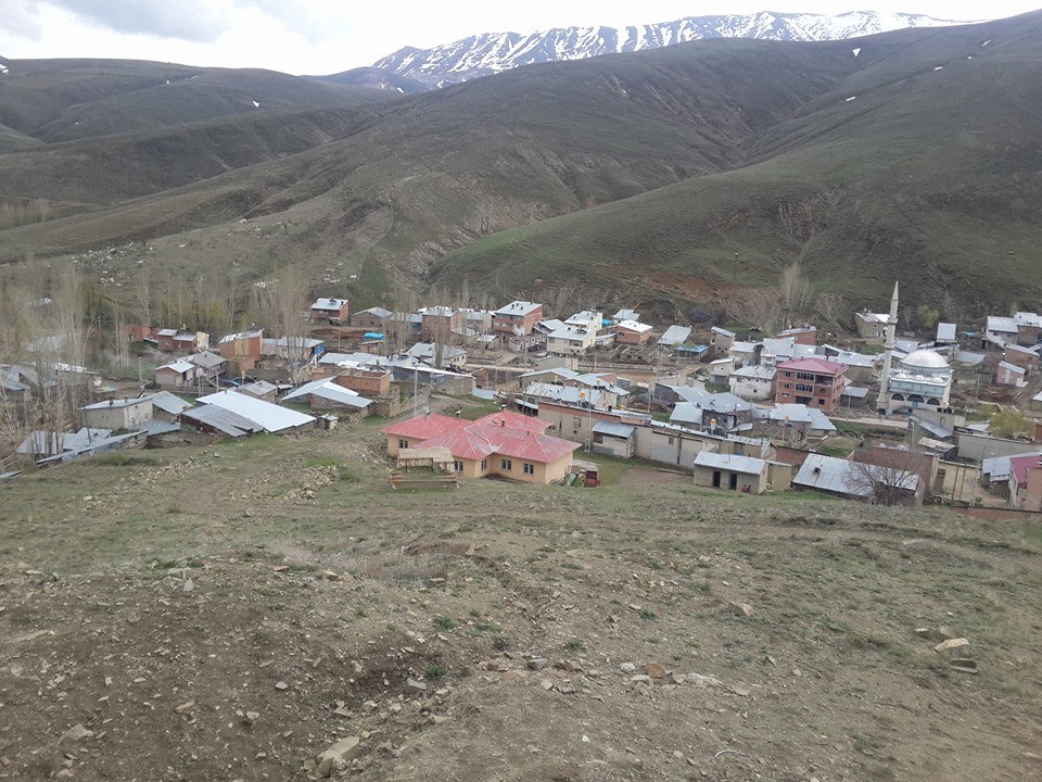 Örence Köyü (Everek)