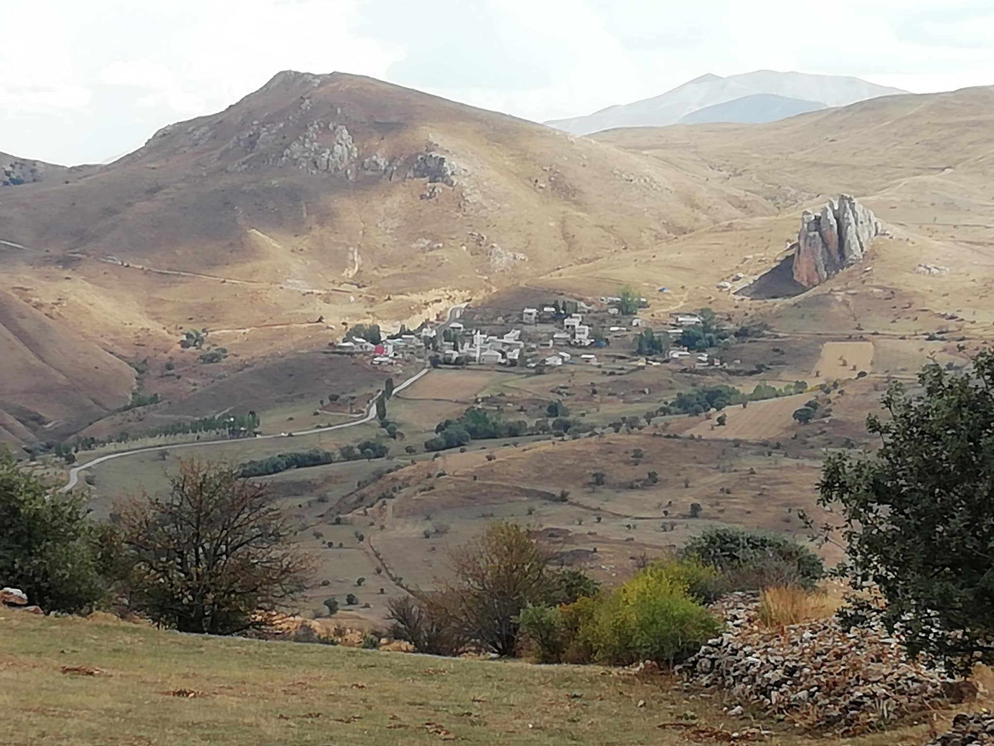 Petekkaya Köyü (Munut)