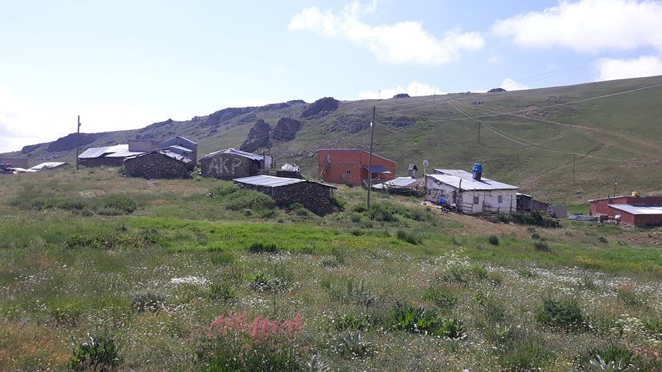 Sırataşlar Köyü (Aşağı Çençül)