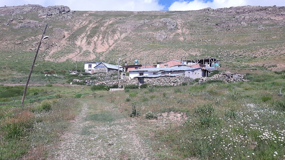 Sırataşlar Köyü (Aşağı Çençül)