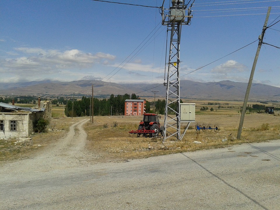 Taşkesen Köyü (Hınzeverek)