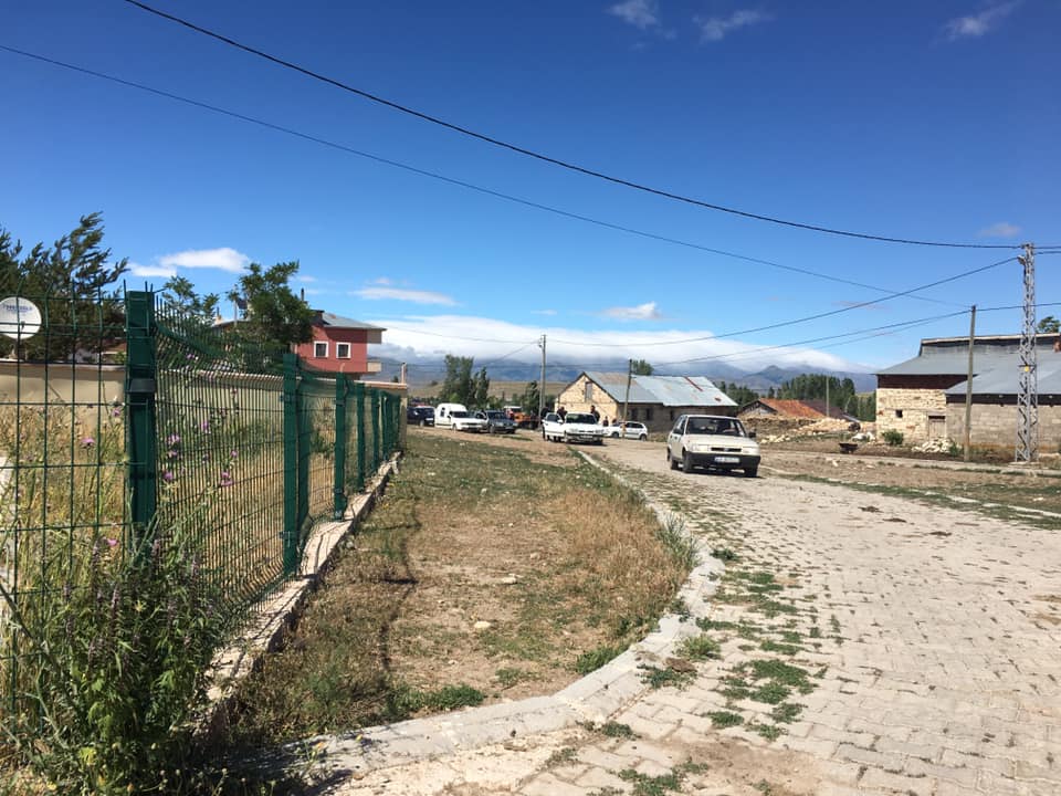 Uğrak Köyü (Varzahan)