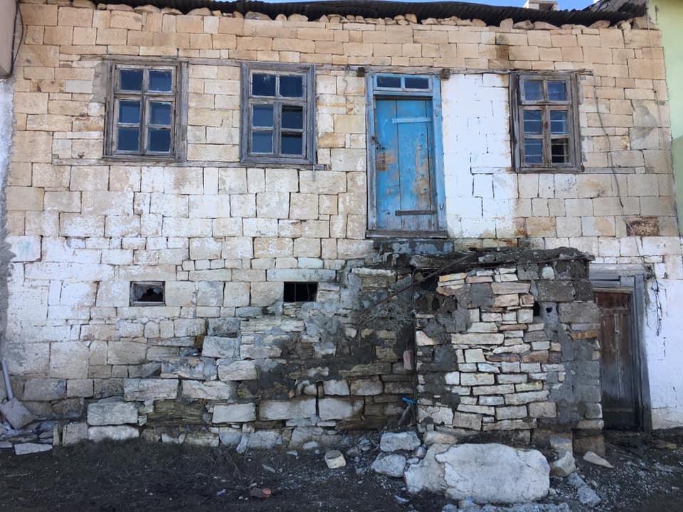 Uğrak Köyü (Varzahan)
