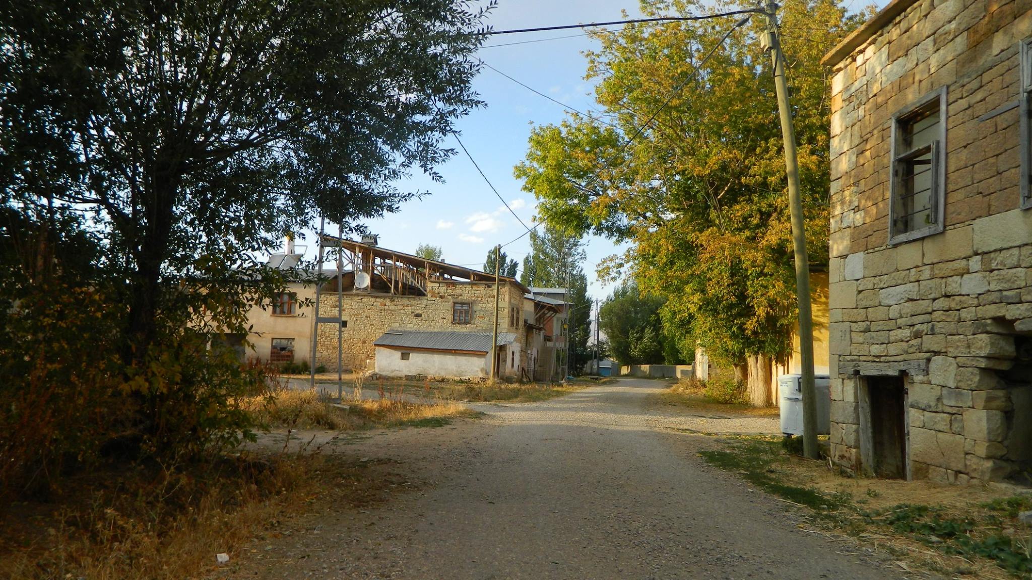 Uğrak Köyü (Varzahan)