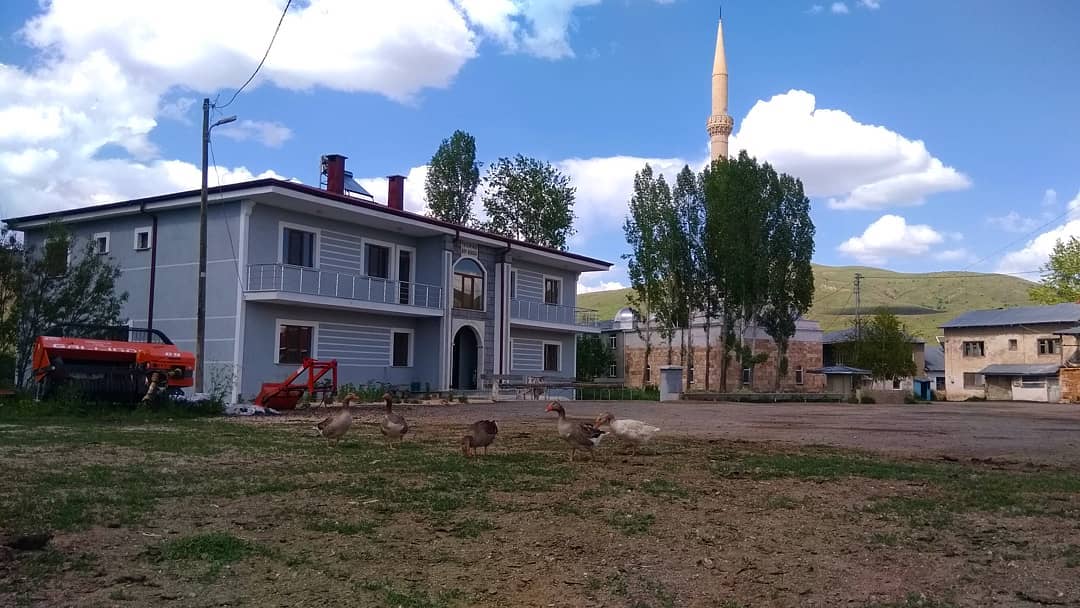 Yaylapınar Köyü (Lusunk)