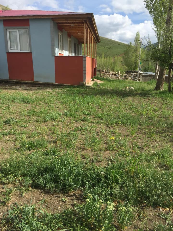 Yukarı Kışlak Köyü (Yukarı Kışlak)