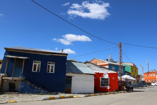 Beşpınar Köyü (Yukarı Loru)