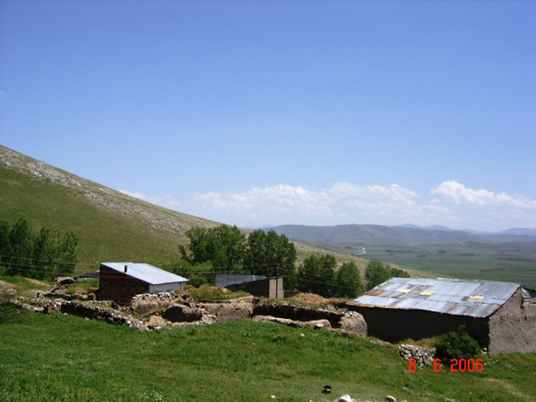 Bayrampaşa Köyü (Hığnı)