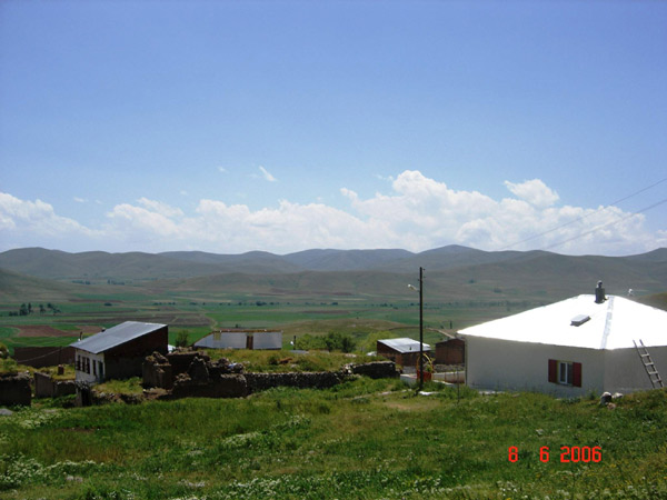 Bayrampaşa Köyü (Hığnı)