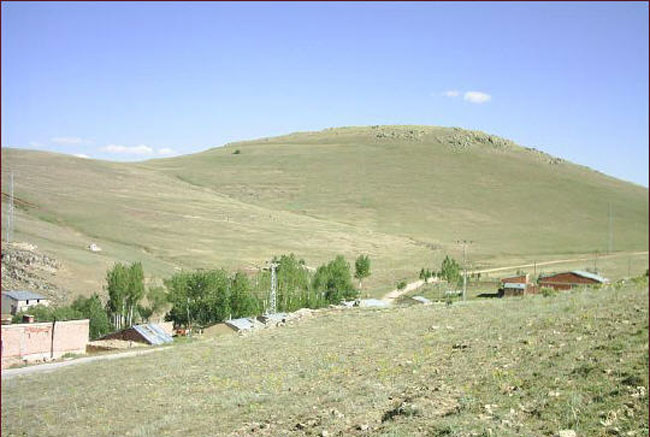Çatalçeşme Köyü (Yukarı Hınzeverek)