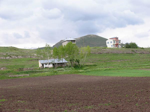 Çayırözü Köyü (Ağunsos)