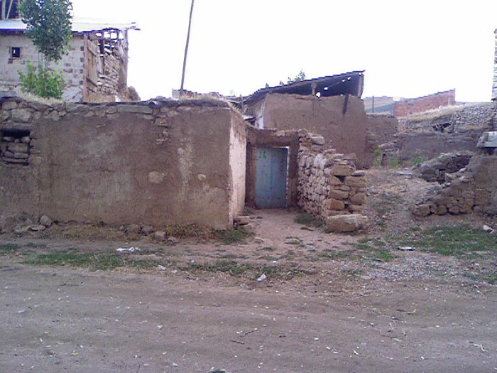 Çiftetaş Köyü (Hardişi)