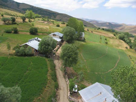 Dövmekaya Köyü (Bergici)
