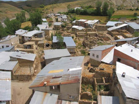 Dövmekaya Köyü (Bergici)