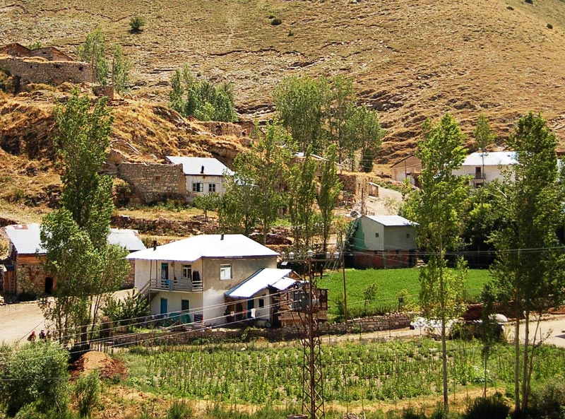 Harmanözü Köyü (Maçur)