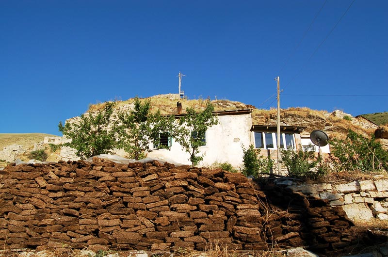 Harmanözü Köyü (Maçur)