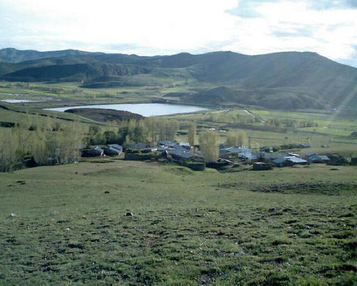 Karayaşmak Köyü (Karayaşmak)