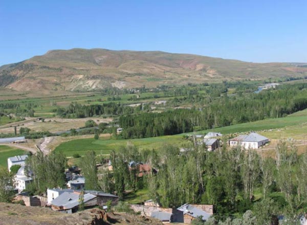 Karşıgeçit Köyü (Mileyhi)