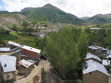 Taht Köyü (Taht)