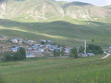 Taşcılar Köyü (Tahbur)