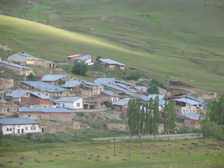 Taşcılar Köyü (Tahbur)