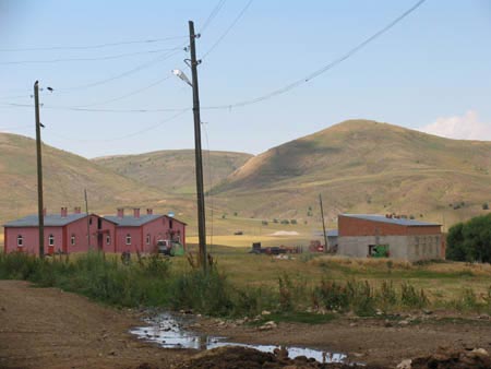 Uluçayır Köyü (Almuşga)