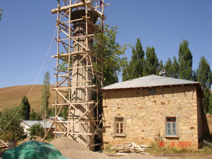 Yukarı Pınarlı Köyü (Yukarı Sisne)