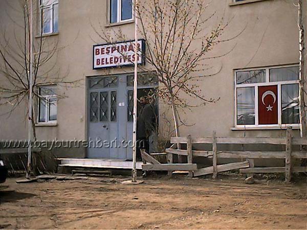 Beşpınar Köyü (Yukarı Loru)
