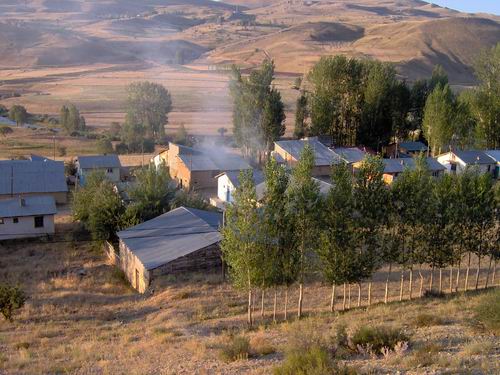 Kıratlı Köyü (Heroltu)