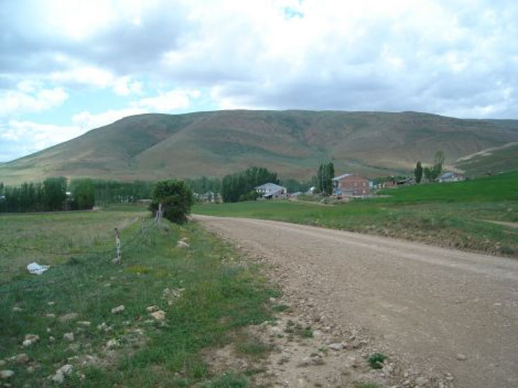 Nişantaşı Köyü (Osluk)