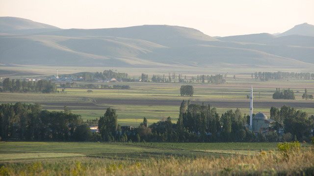 Oruçbeyli Köyü (Siptoros)